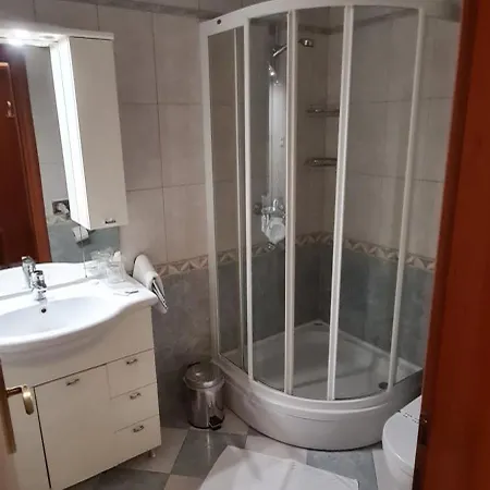 Aparthotel Astoria *